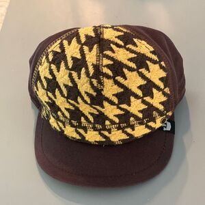 Footwear Houndstooth Cap 